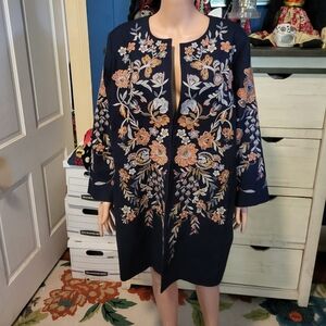 Elegant Chicos Floral Embroidered Jacket